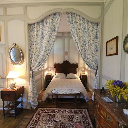 Quévert Chateau Du Bois-Riou الغرفة الصورة