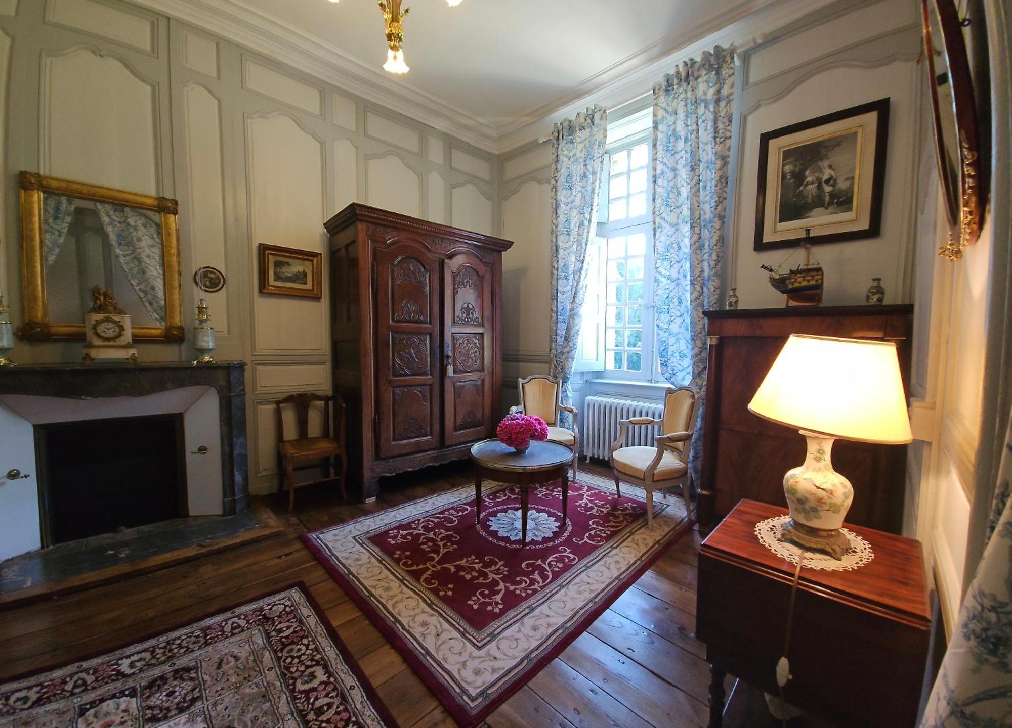 Quévert Chateau Du Bois-Riou الغرفة الصورة